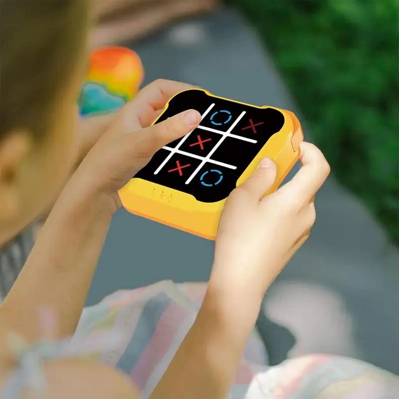 Tic-Tac-Toe Bolt Game